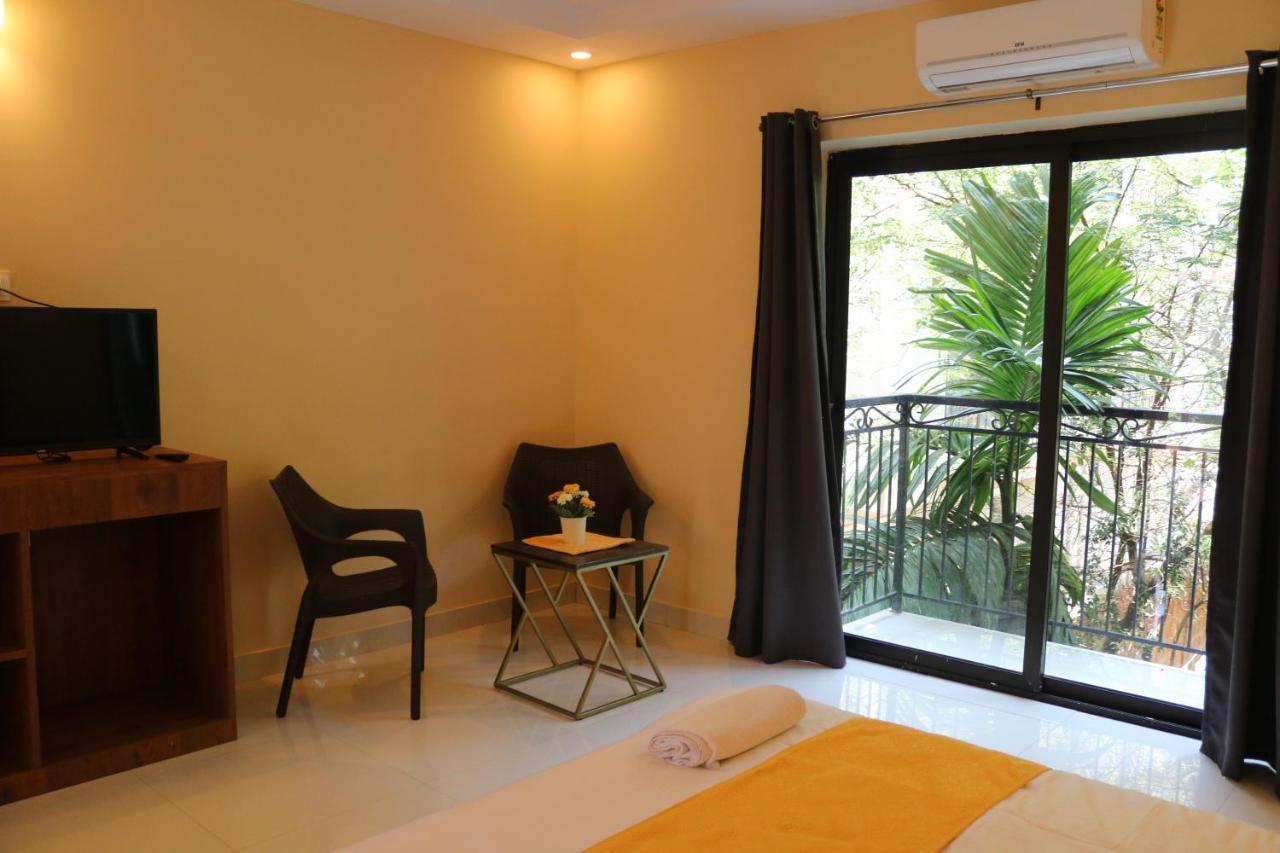 Hotel Centro Calangute Esterno foto