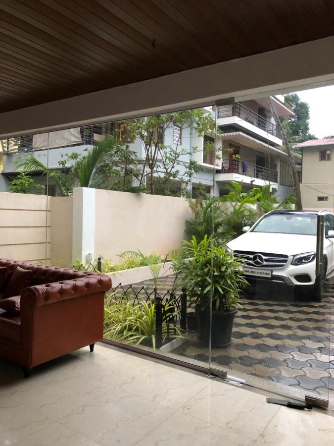 Hotel Centro Calangute Esterno foto