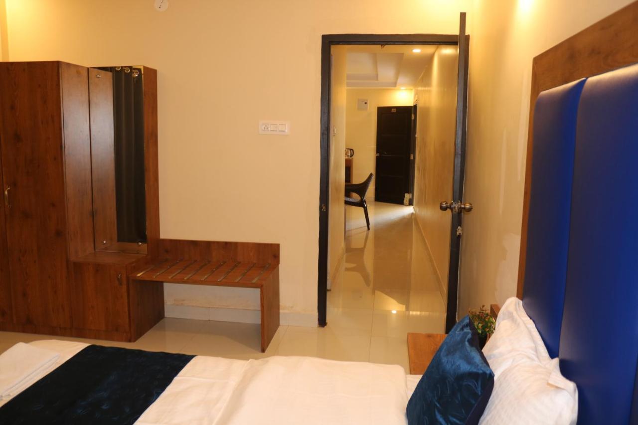 Hotel Centro Calangute Esterno foto