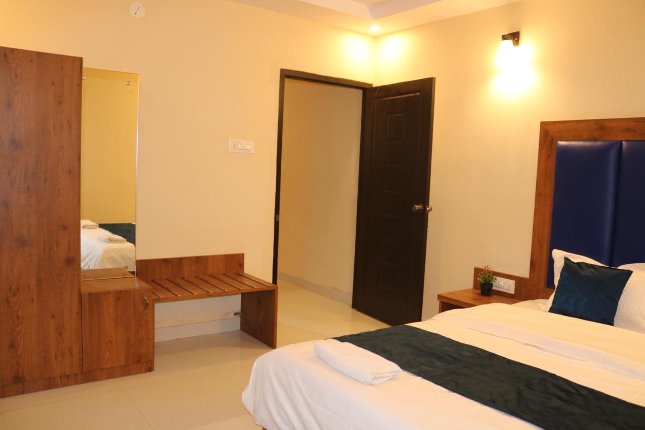 Hotel Centro Calangute Esterno foto
